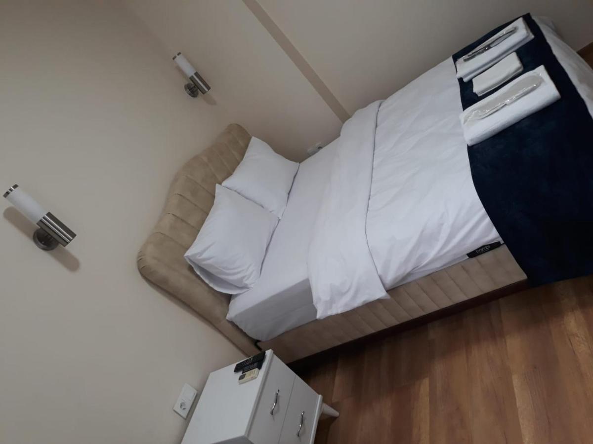 Taksim Pera Aparts Aparthotel Истанбул Екстериор снимка