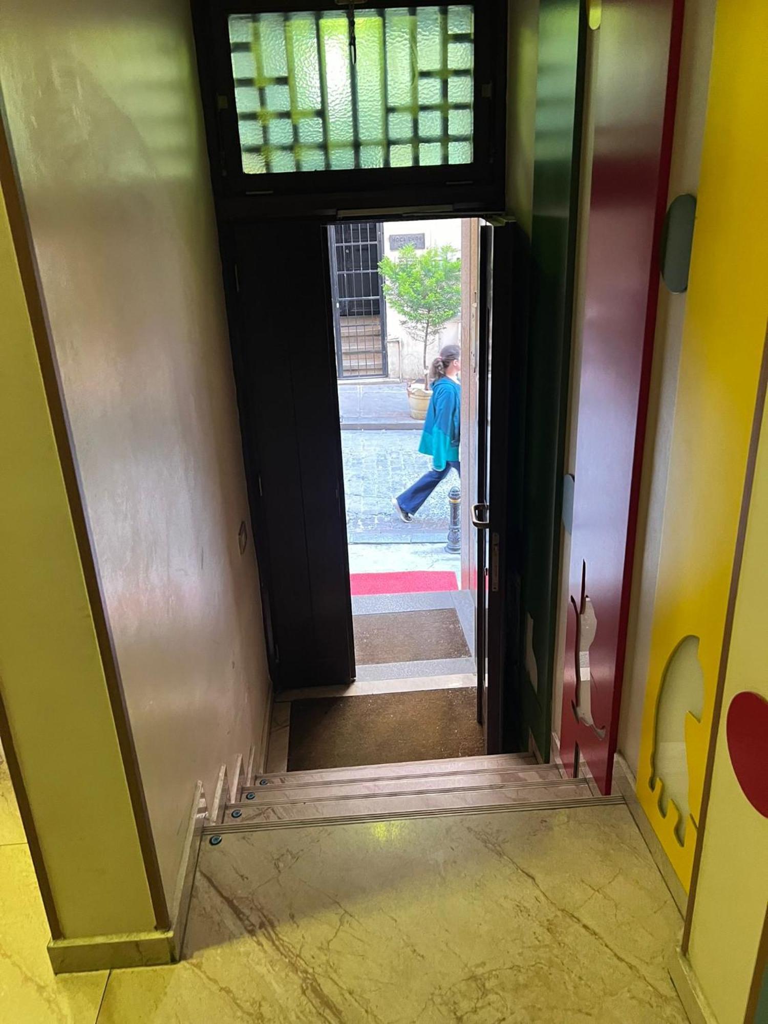 Taksim Pera Aparts Aparthotel Истанбул Екстериор снимка